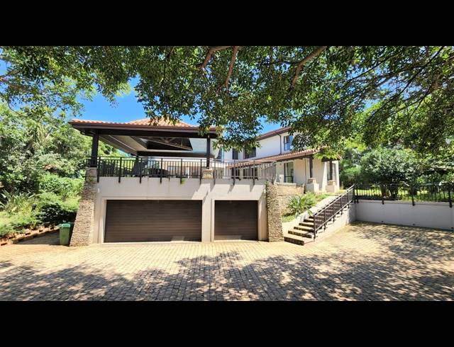 4 BEDROOM HOUSE FOR SALE IN ZIMBALI ESTATE